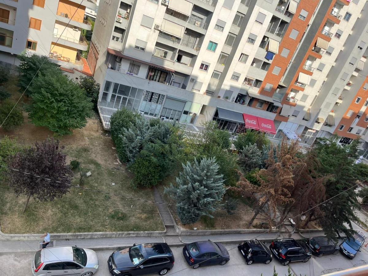 Buneci Apartment 地拉那 外观 照片