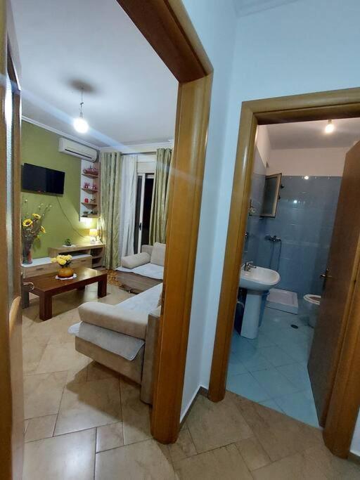 Buneci Apartment 地拉那 外观 照片